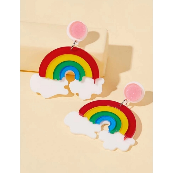 Jewelry - 🌈Adorable Rainbow Earrings🌈